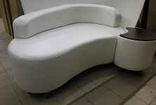 Мягкая мебель - диван Капля с пуфиком