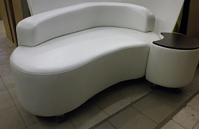 Мягкая мебель - диван Капля с пуфиком