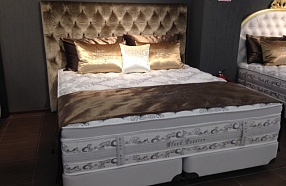 Кровать стиль 1